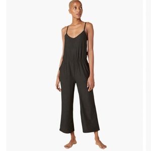 Beyond Yoga Womens Leisure Jumpsuit Small Black